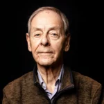 Ніл Ешерсон, автор книжки The Black Sea (1995)