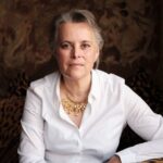 Весна Ґолдсворті, авторка книжки The Iron Curtain (2022)